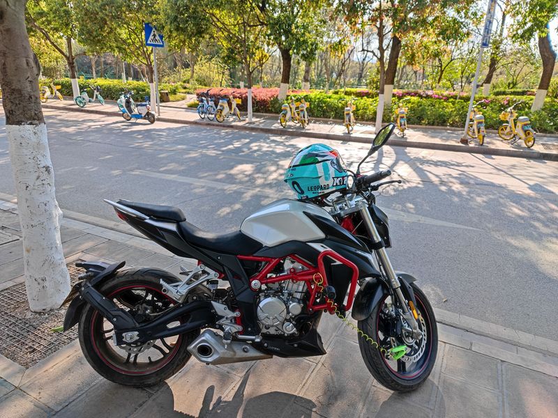 无极 300R