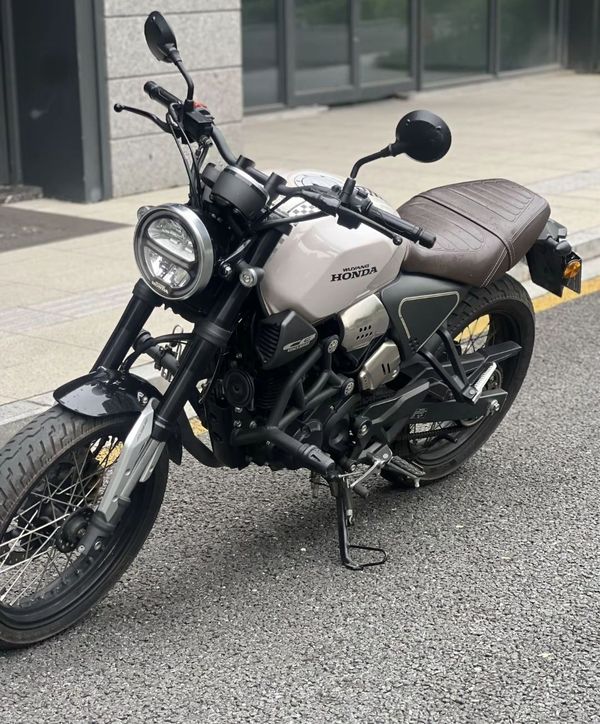 五羊本田 鸷道 CB190SS