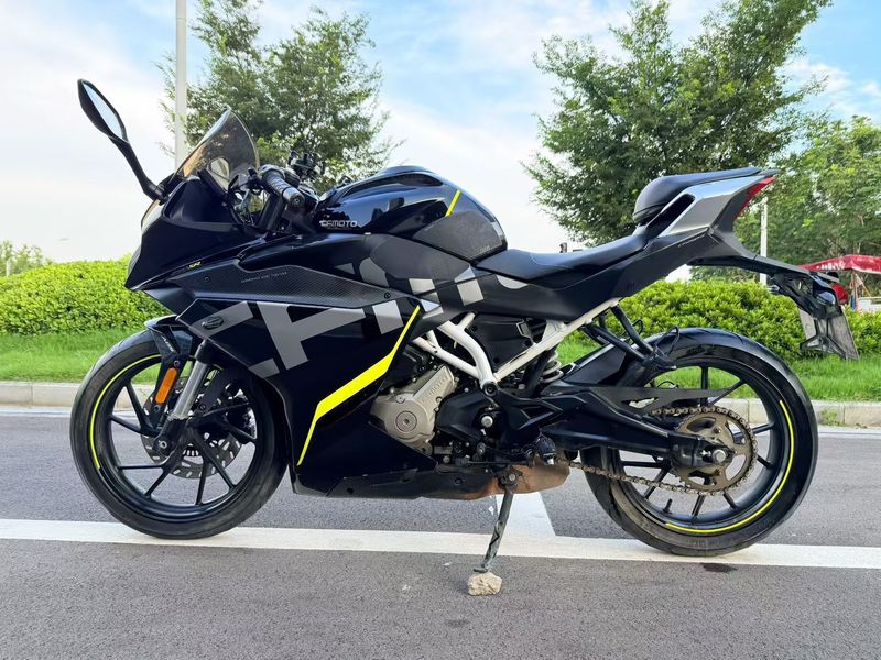 春风 250SR