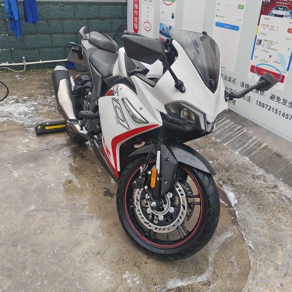 无极 300RR