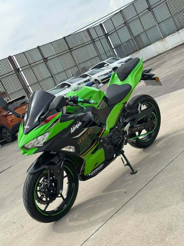 川崎 Ninja 400