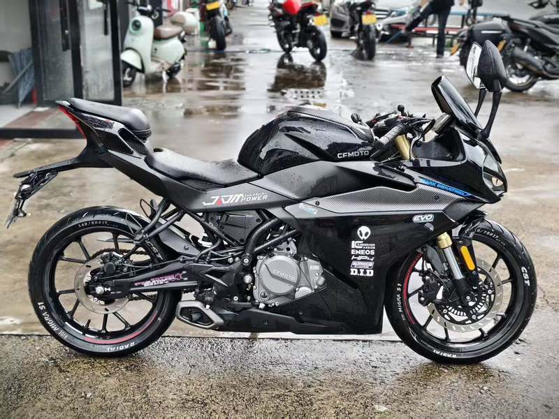 春风 250SR