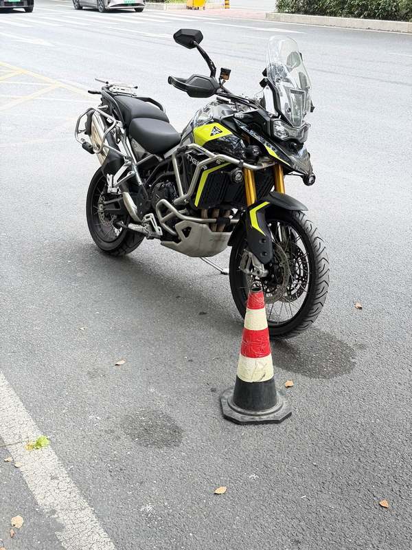 凯旋 Tiger 900
