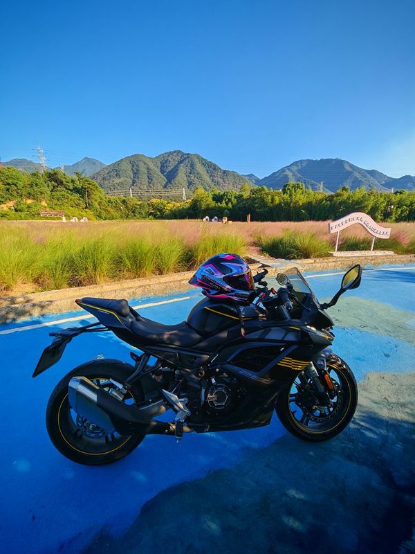 无极 250RR