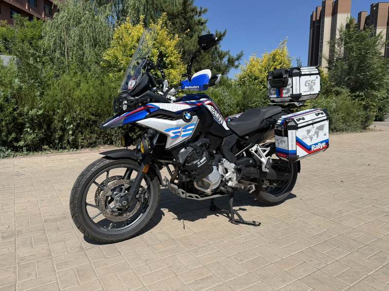 宝马 F 750 GS