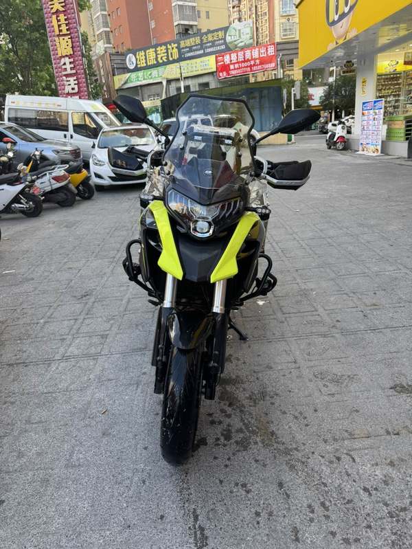 QJMOTOR 骁500