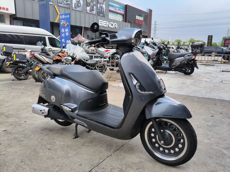 新大洲本田 NS150LA