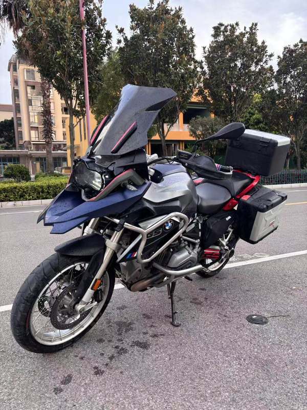 宝马 R 1200 GS