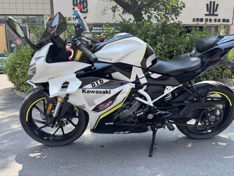 春风 250SR
