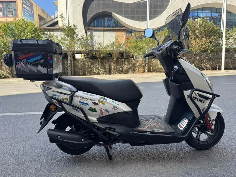 济南铃木 UY125