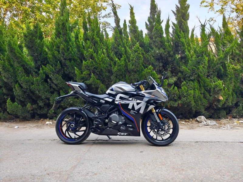 春风 250SR