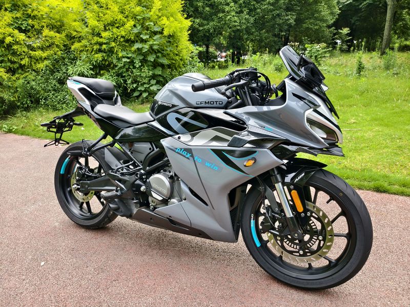 春风 250SR