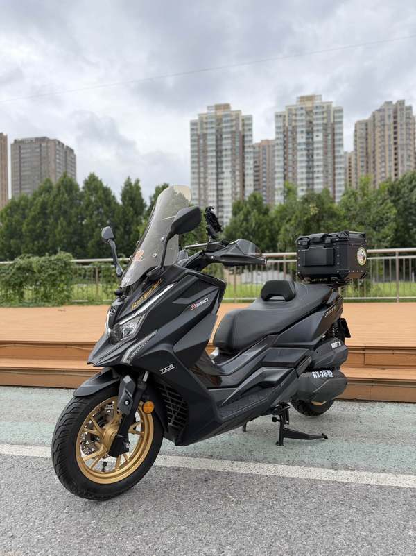 光阳 赛艇 S350