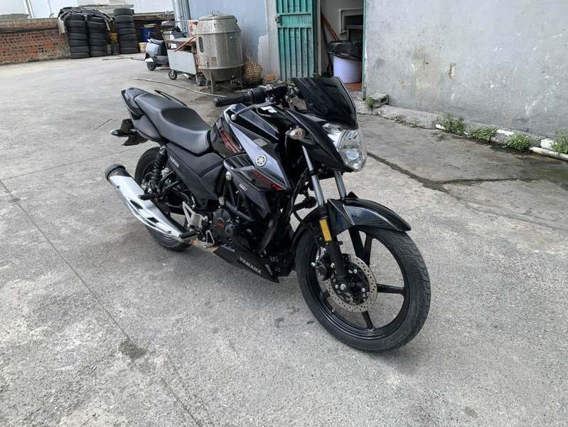 建设雅马哈 飞致YS150