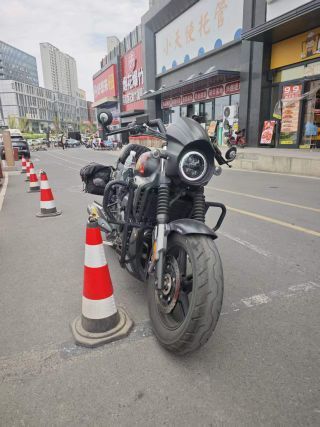 豪爵 TR300