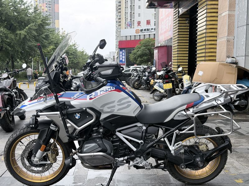 宝马 R 1250 GS