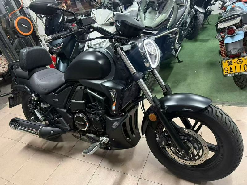豪爵 TR300