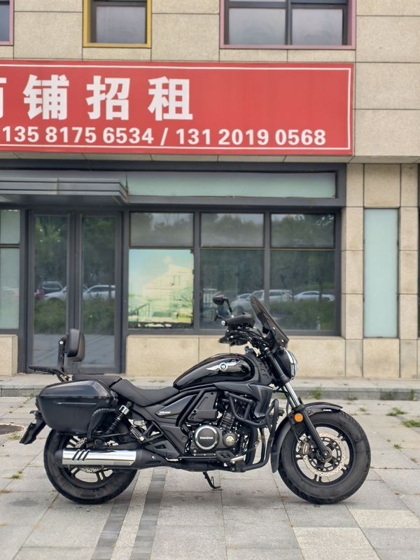 豪爵 TR300