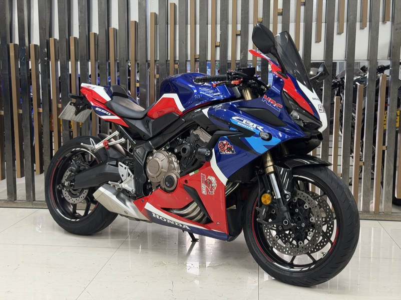本田DREAMWING CBR650R