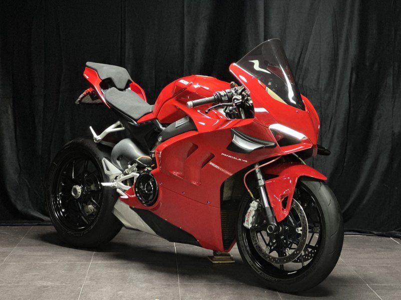 杜卡迪 Panigale V4