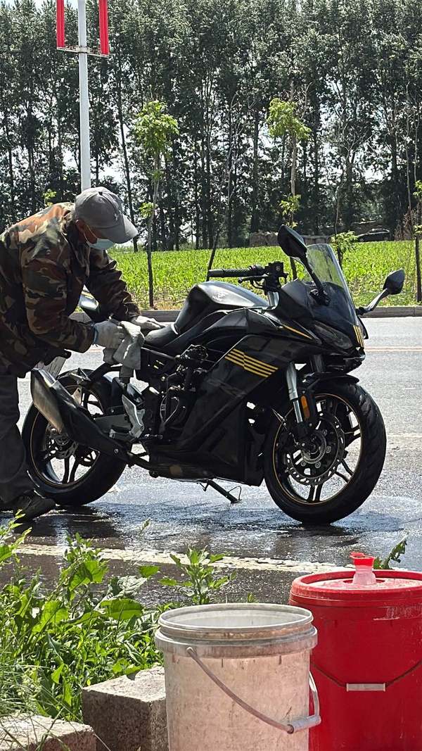 无极 250RR