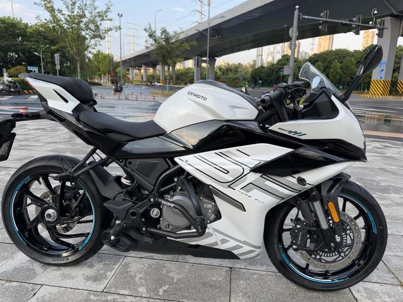 春风 250SR
