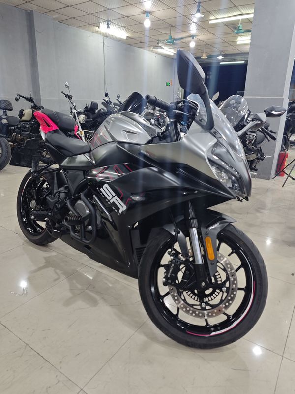 春风 250SR