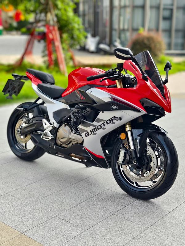 QJMOTOR 赛550