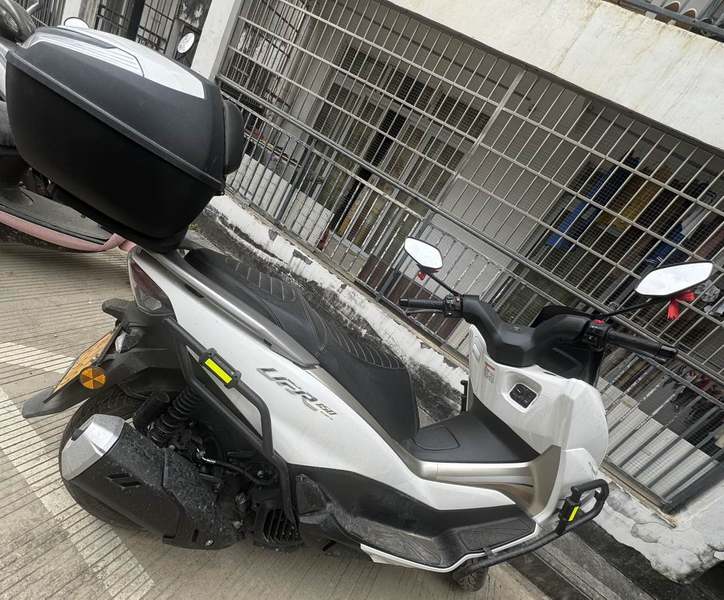 豪爵 UFR150