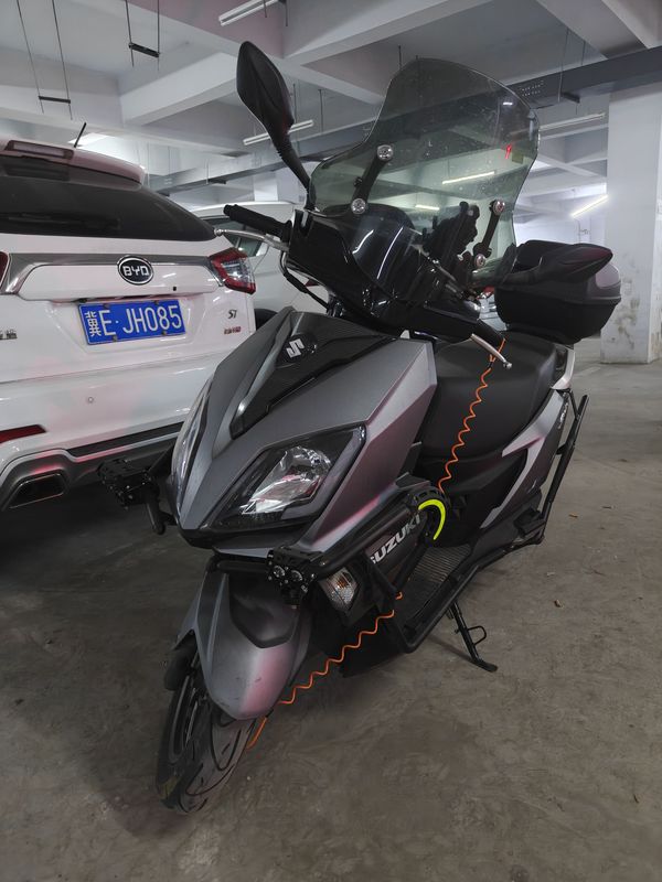 济南铃木 UY125