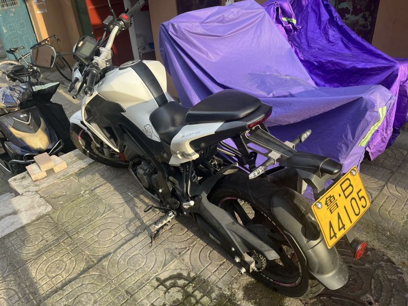 贝纳利 小迅龙 BN150S