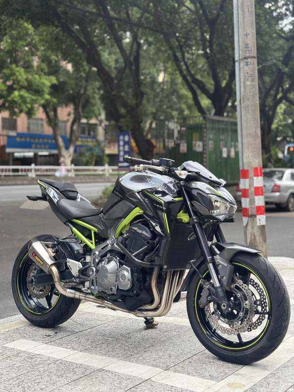 川崎 Z900