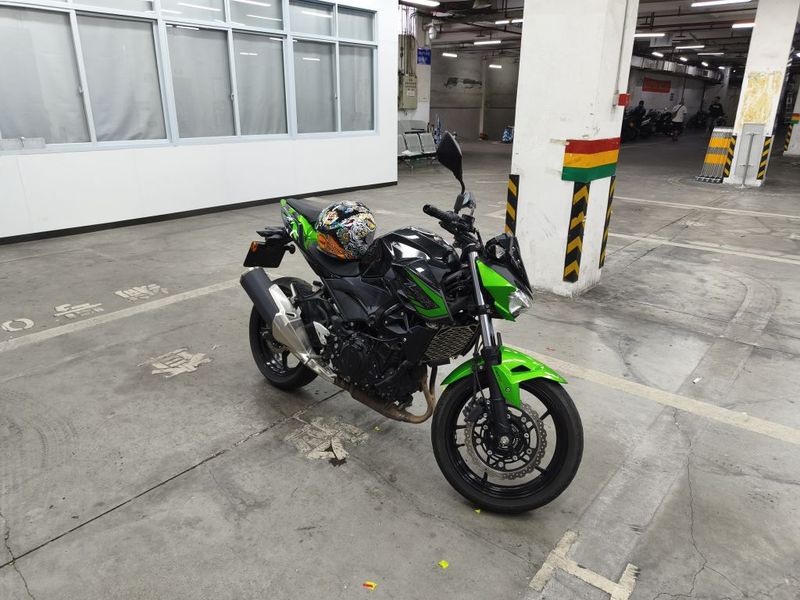 川崎 Z400