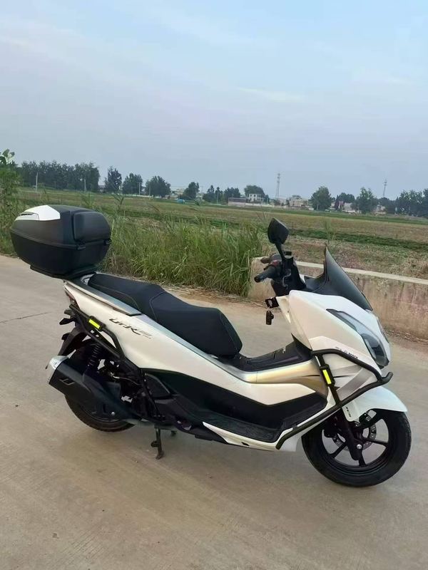 豪爵 UFR150