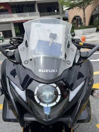 豪爵铃木 GSX250R