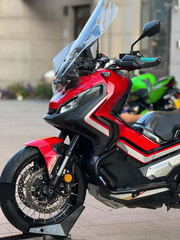 本田DREAMWING X-ADV 750