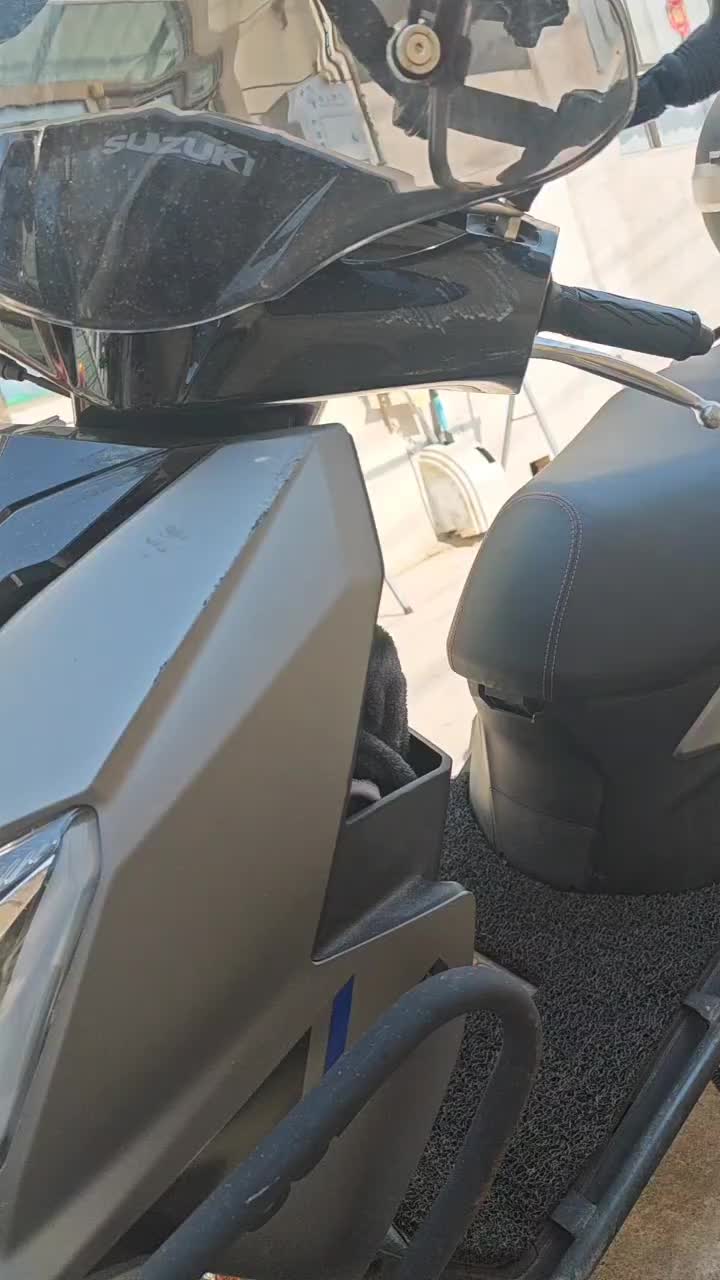 济南铃木 UY125