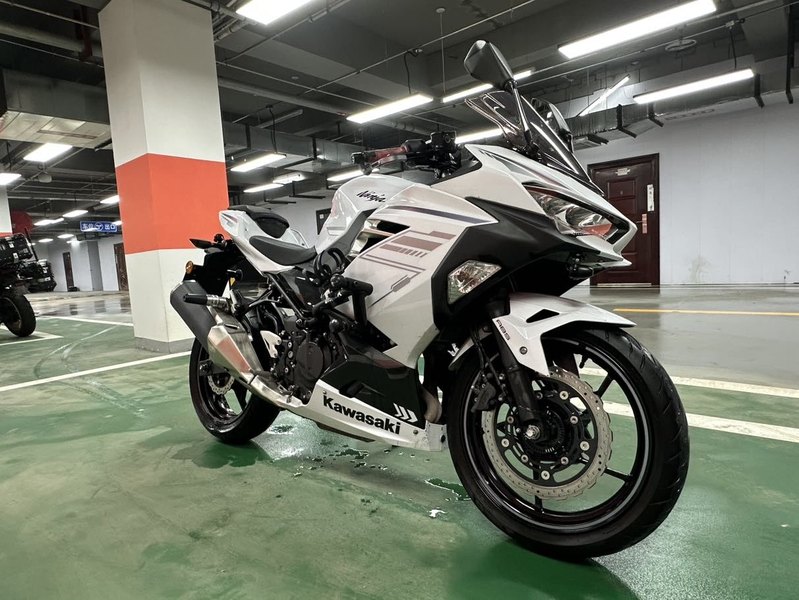川崎 Ninja 400