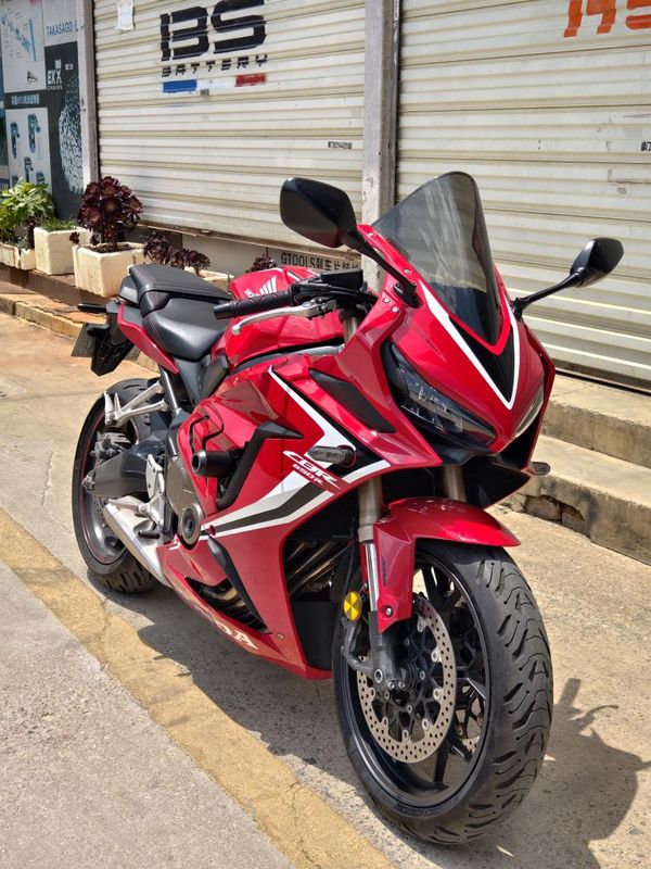本田DREAMWING CBR650R