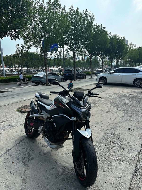 春风 800NK