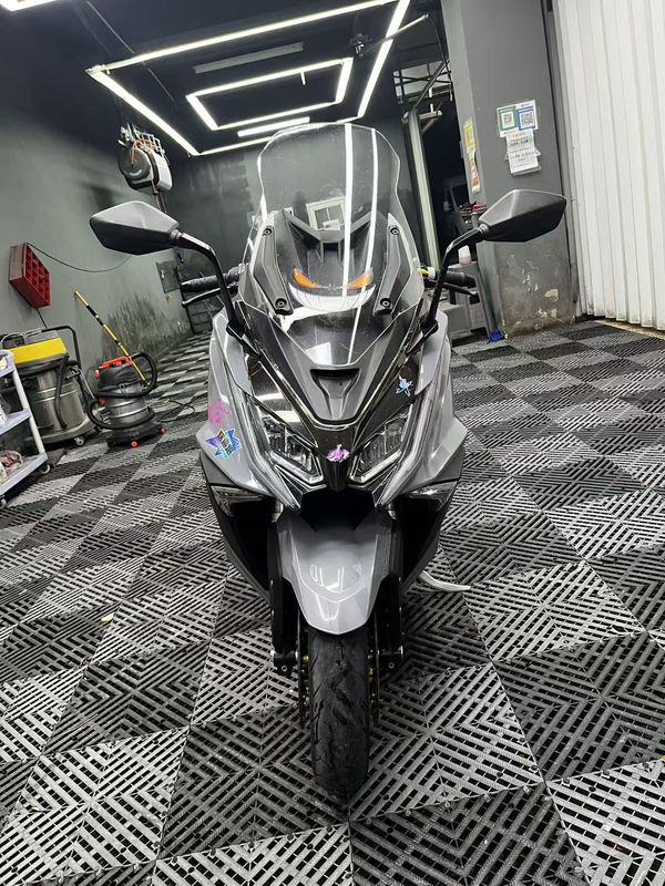 光阳 AK550
