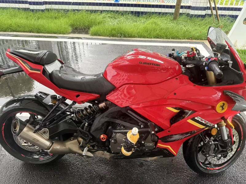 QJMOTOR 赛600