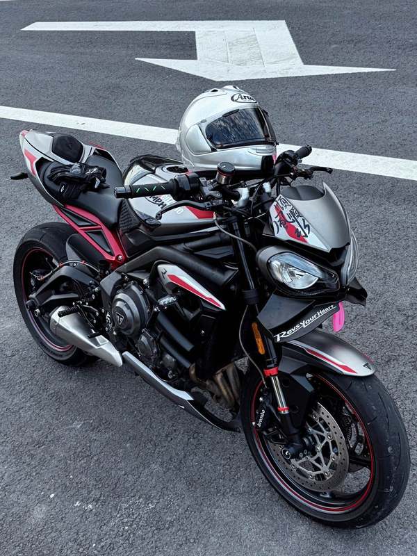 凯旋 Street Triple 765