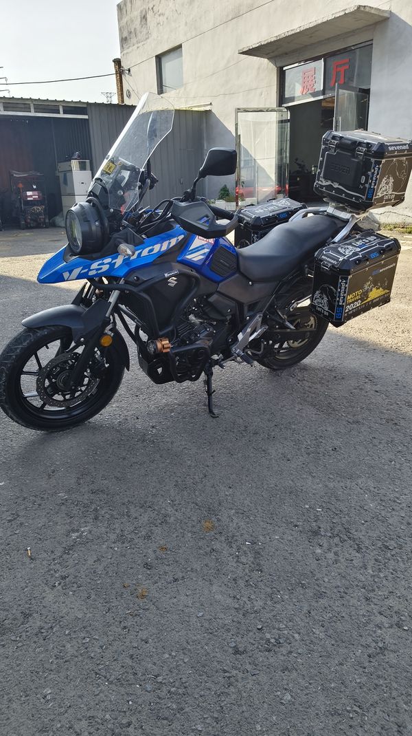 豪爵铃木 DL250
