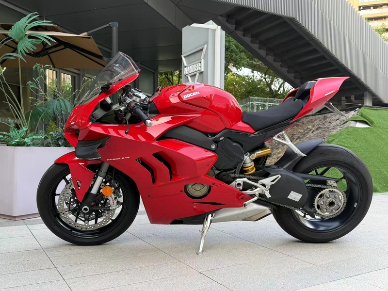 杜卡迪 Panigale V4