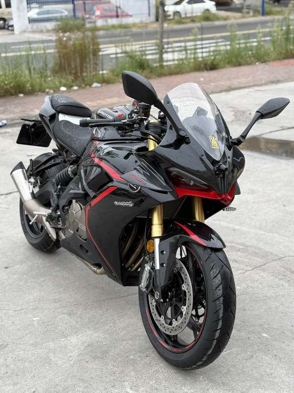 QJMOTOR 赛600