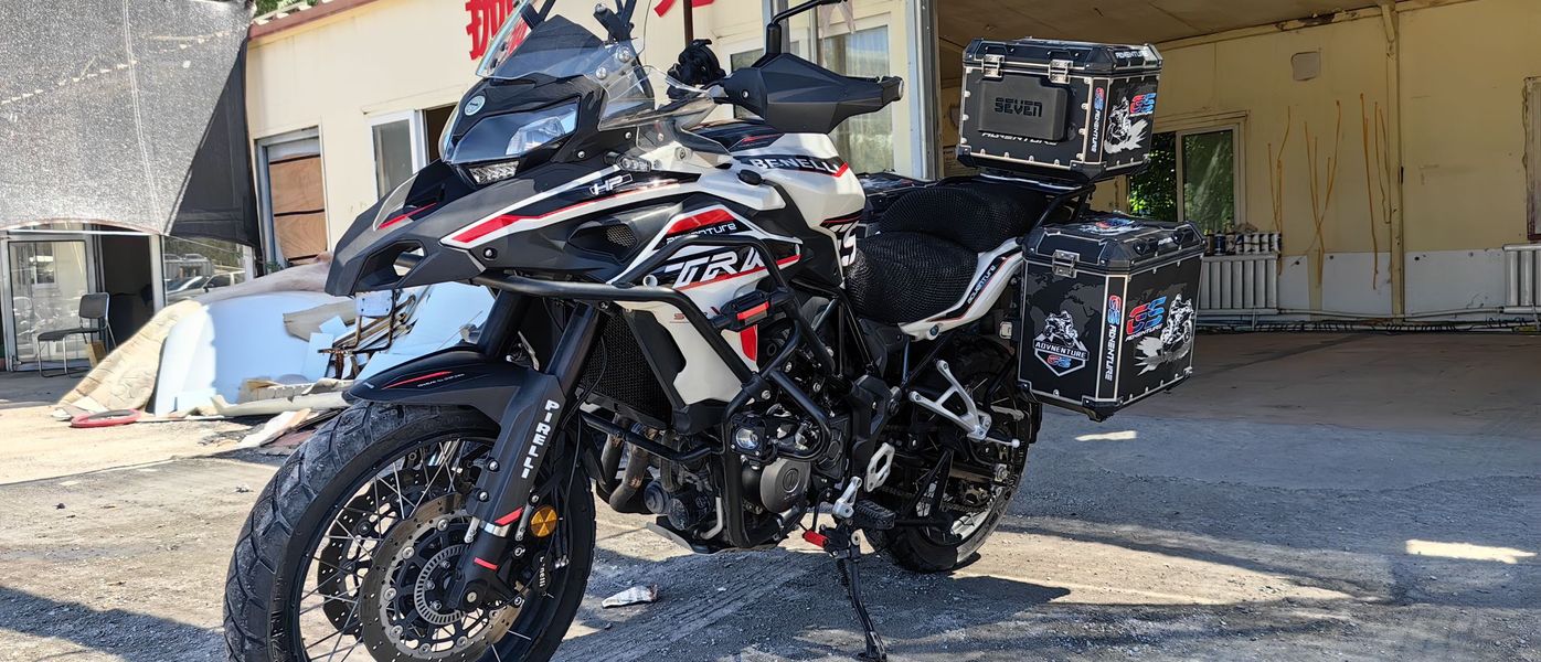 贝纳利 金鹏 TRK502