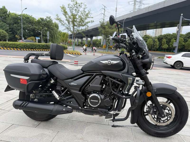 豪爵 TR300