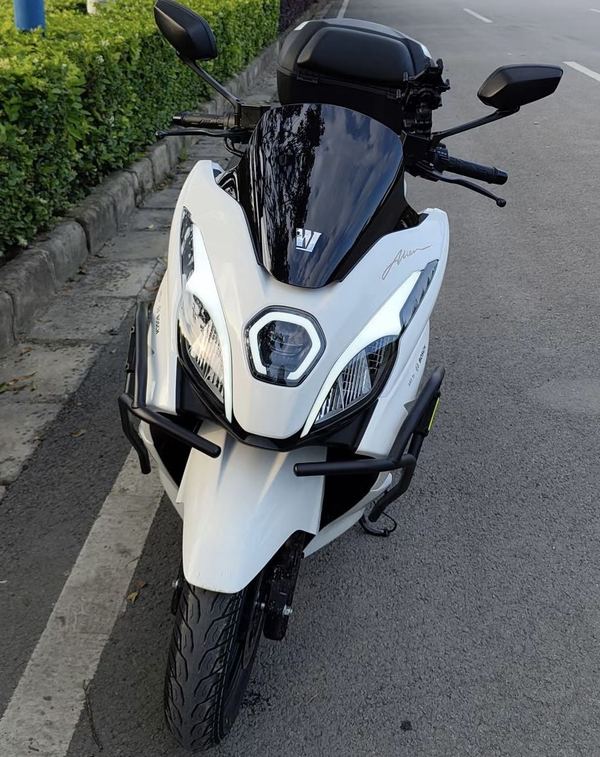 豪爵 UFR150