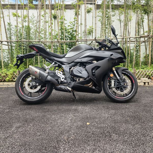 QJMOTOR 赛800